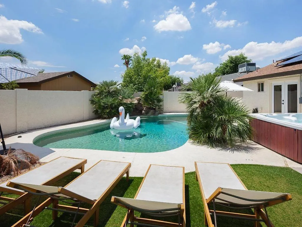 Players Paradise-Private Pool-Golf-Shuffle Board スコッツデール 別荘